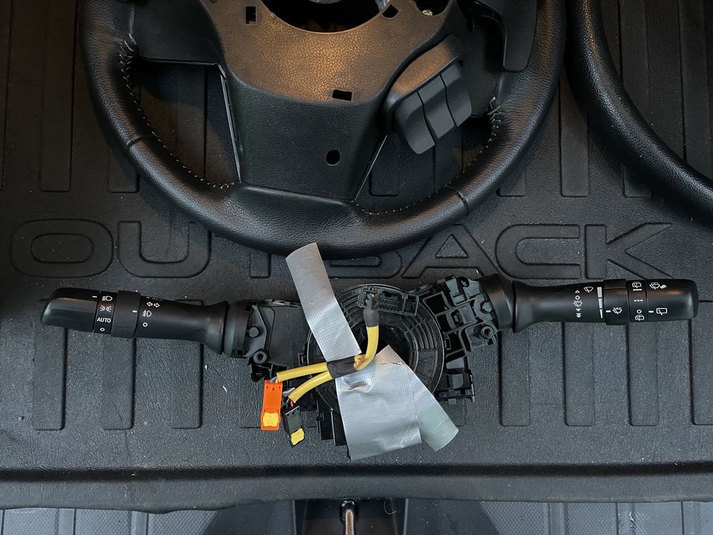 Руль кермо шлейф підігрів srs airbag Subaru Outback 2015- 34312XC00AVH