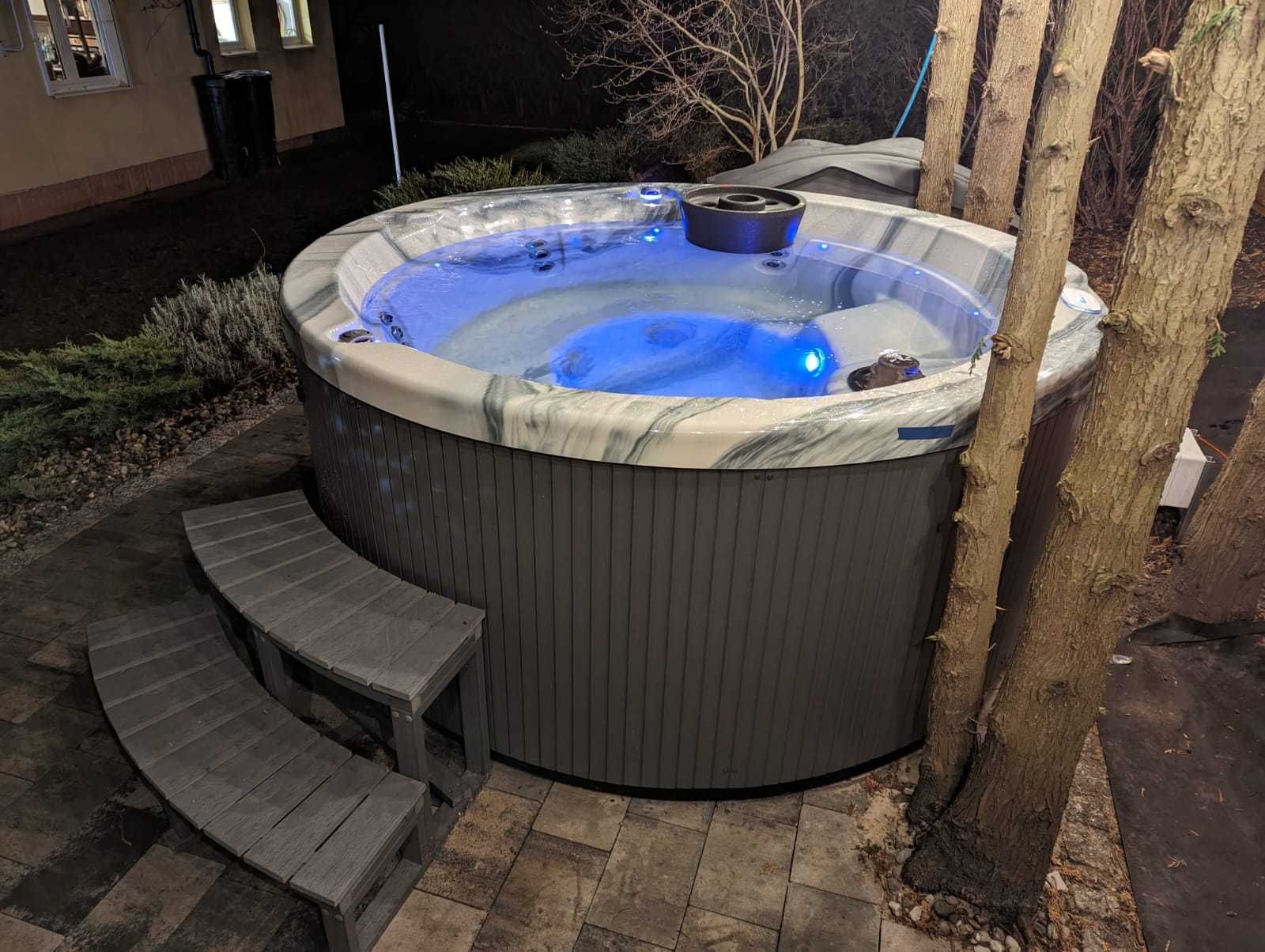 Wanna Jacuzzi Viskan DONSO – Luksusowy hydromasaż dla 5 osób, 12 dysz