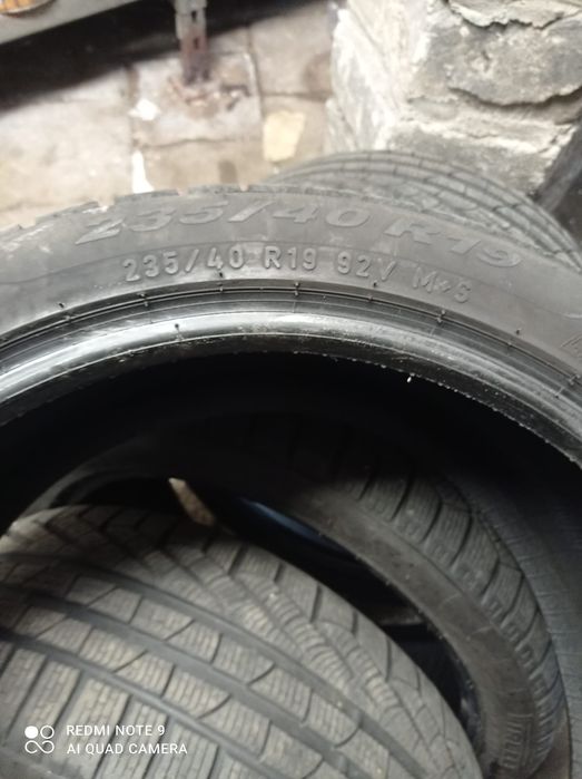 Opony zimowe 235/40 R19