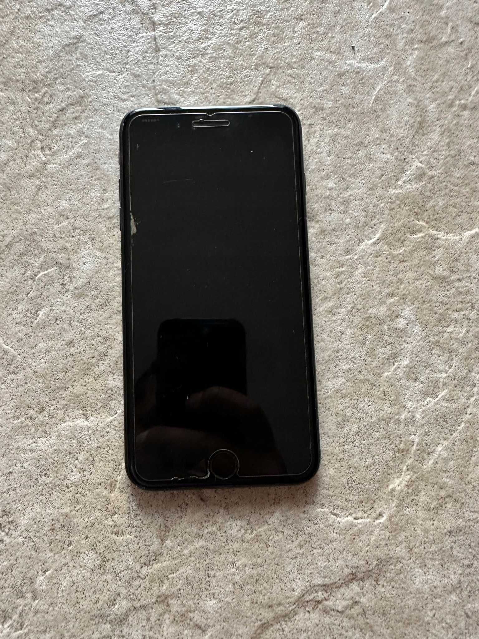 Smartfon Apple iPhone 7 Plus 3 GB / 32 GB czarny