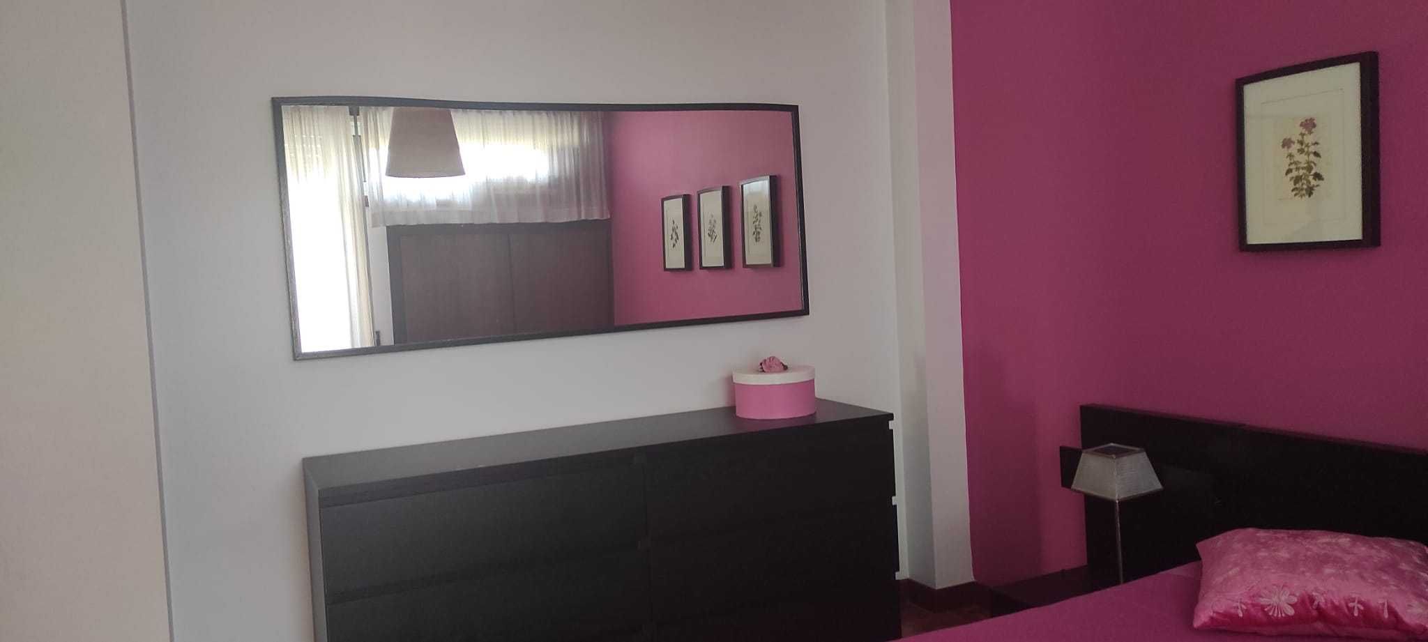 Quarto com wc privativo - Vila Nova Gaia (perto metro)