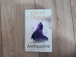 Trudi Canavan, Misja Ambasadora, księga pierwsza trylogii zdrajcy