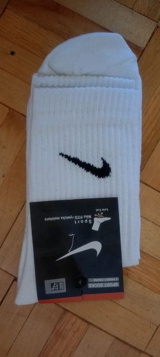 Skarpety Nike białe, czarne nowe
