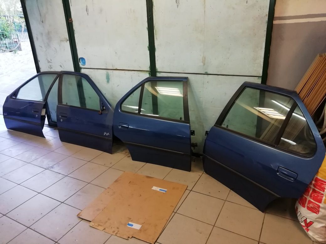 Motor e Portas completas de Peugeot 306, alfa Romeo, Citroën Saxo e AX