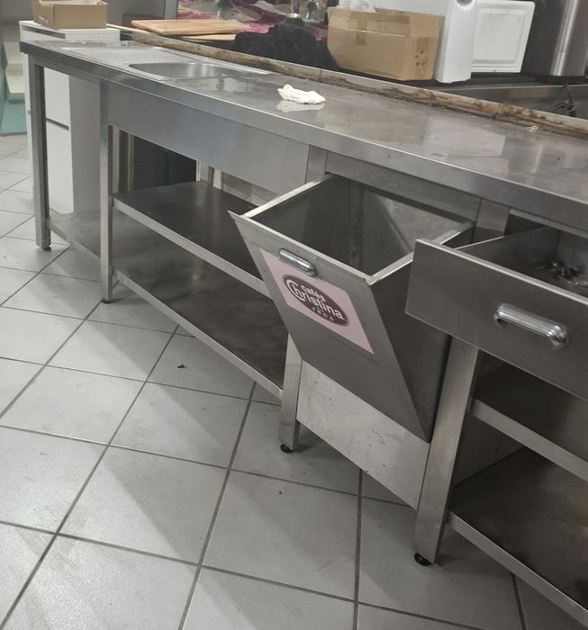 Bancada inox com prateleiras