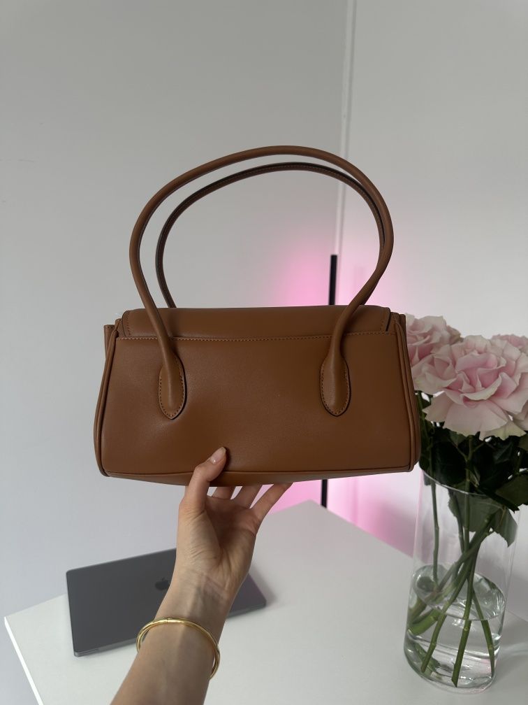 Сумка жіноча Miu Miu Black Leather Shoulder Bag Black Brown