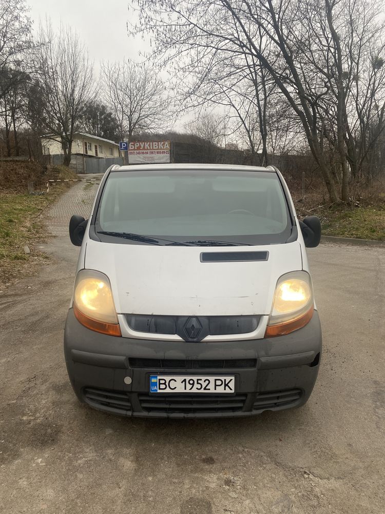 Renault Trafic 2005 довга база