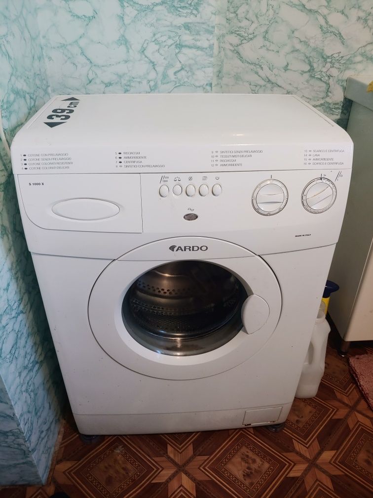 Продам пральну машину Ардо S1000X , повна загрузка 5 кг, ширина 39 см.