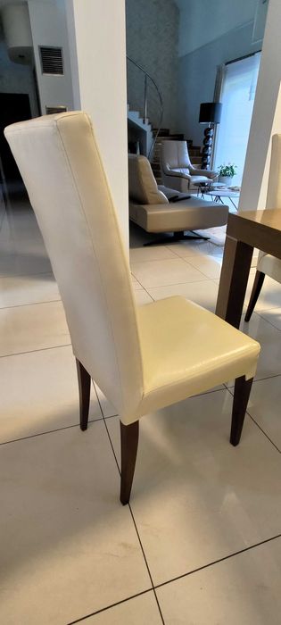 Stół rozkładany (do 310cm) + 8 krzeseł