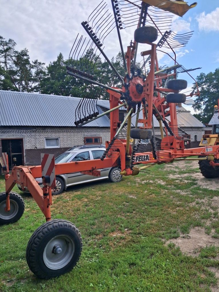 Sprzedam zgrabiarkę FELLA TS 1602