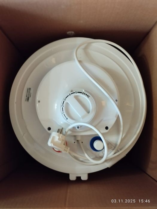 Продам бойлер Bosch Slim 50 л новий