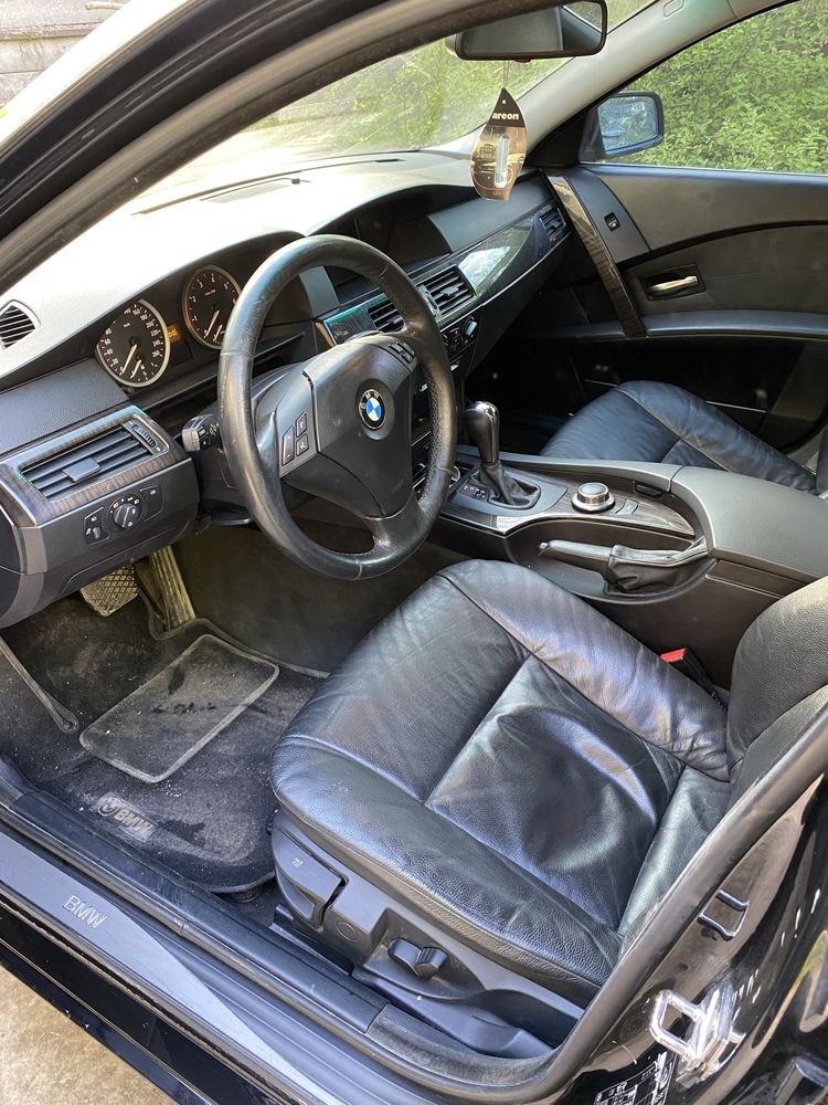 Продам Bmw e60 2.5i