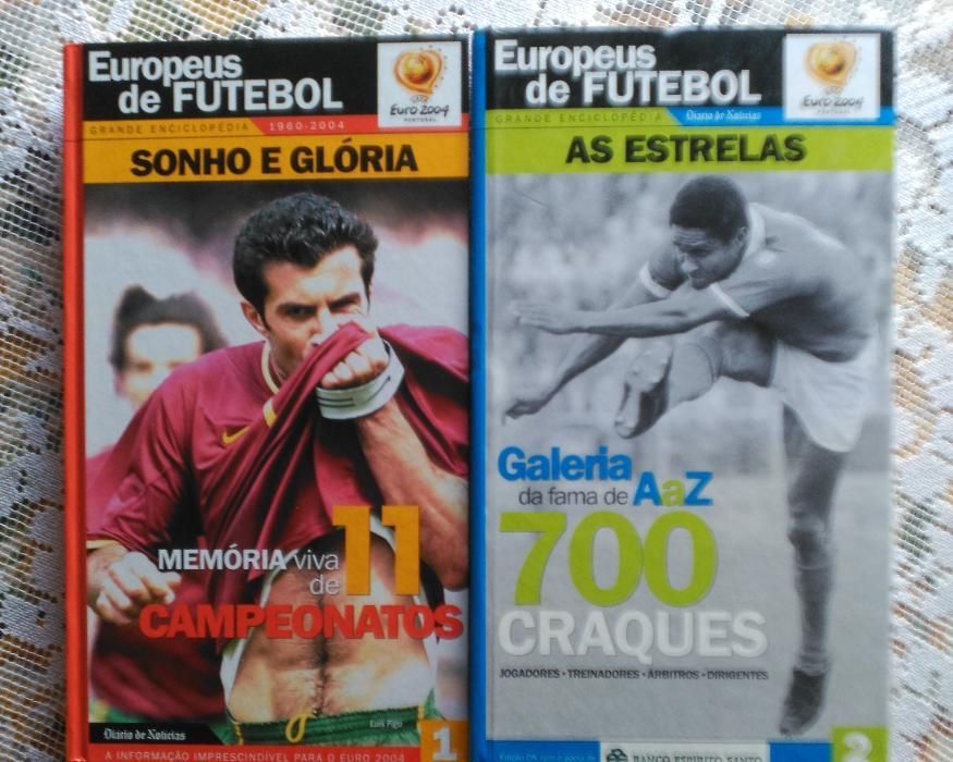 Vendo 2 Colecções Completas "Europeus De Futebol" - 9 volumes