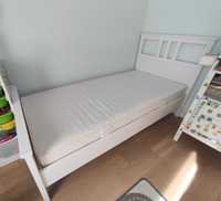 Sprzedam Łóżko z materacem 90x200 IKEA Hemnes / jak nowe