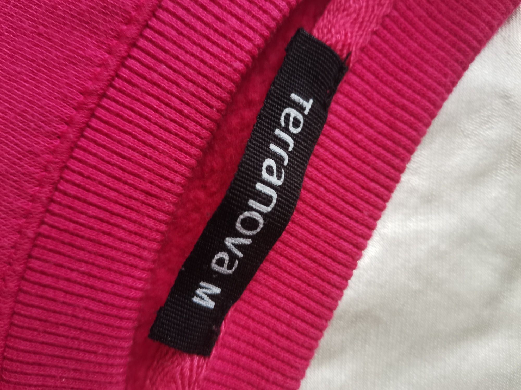 Bluza różowa bez kaptura rozmiar M - Terranova S 164