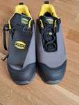 Buty robocze -NOWE - DIADORA UTILITY - Niskie, stalowoszare obuwie rob