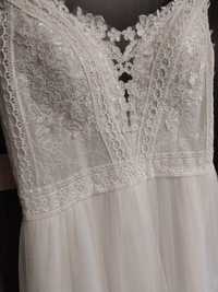 Biała suknia ślubna Boho