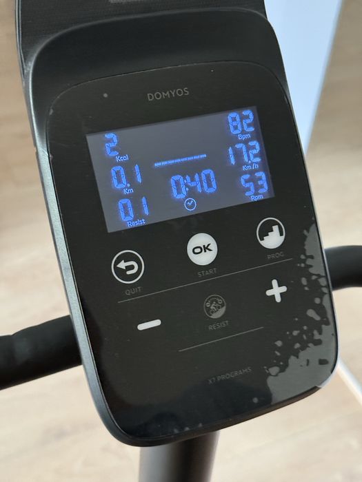 Bicicleta estática essential DOMYOS EB 140