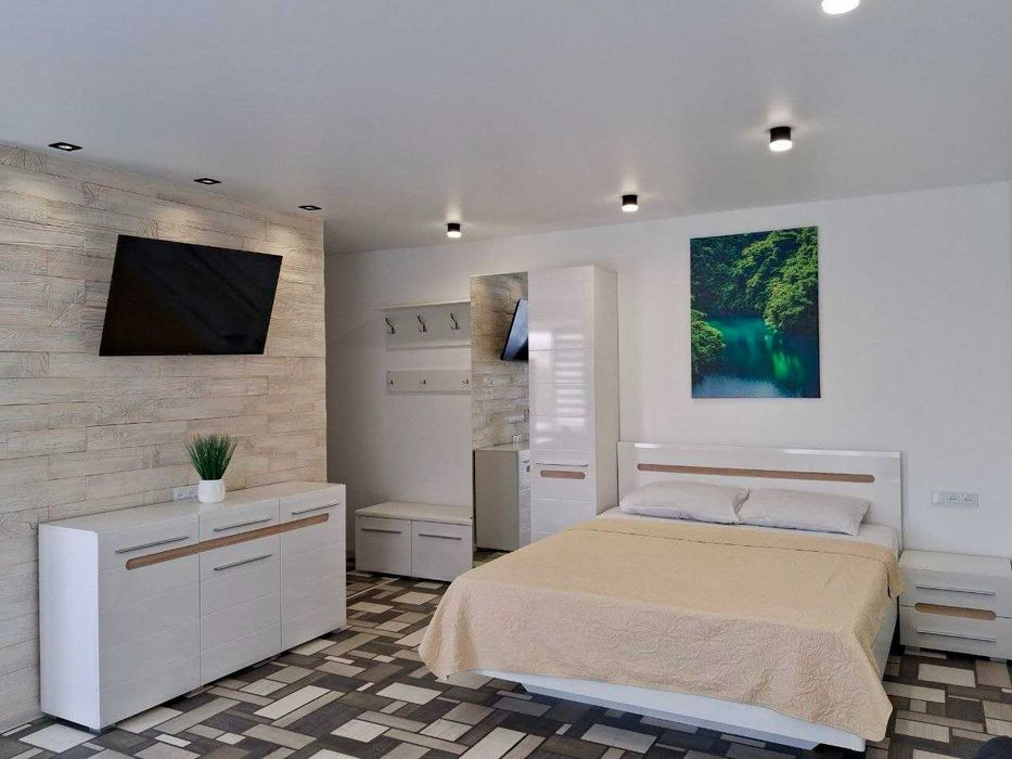 Посуточно, Центр,2-х ком, документы,стоянка, Люкс