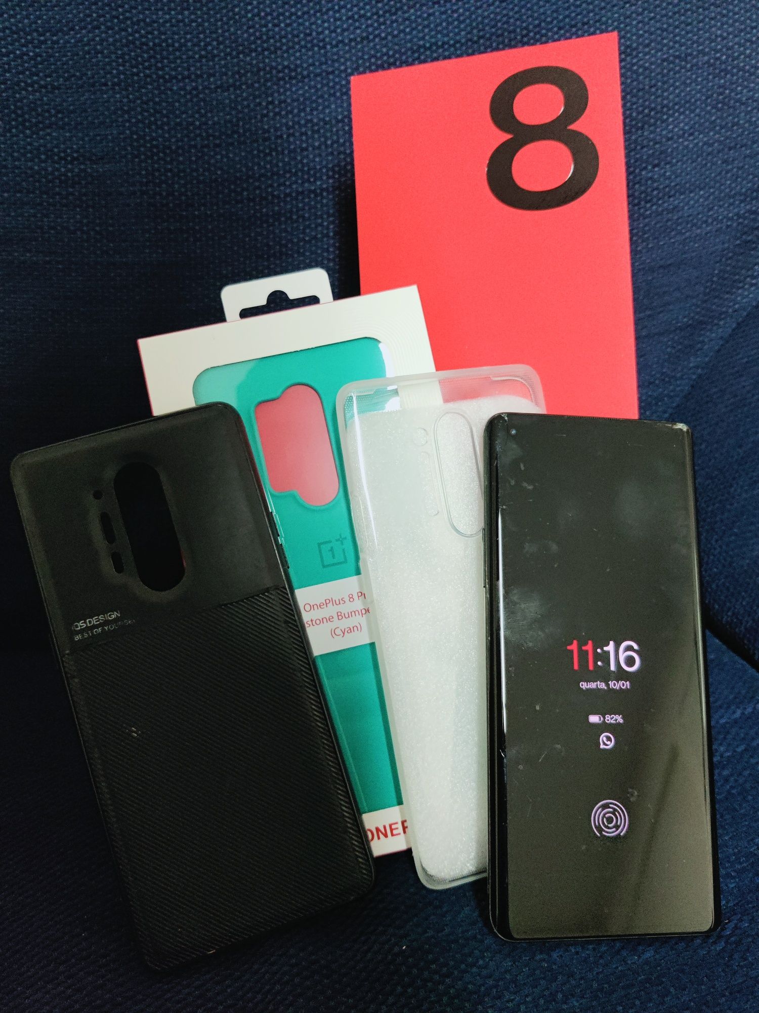 One Plus 8 Pro em caixa original + 3 Capas