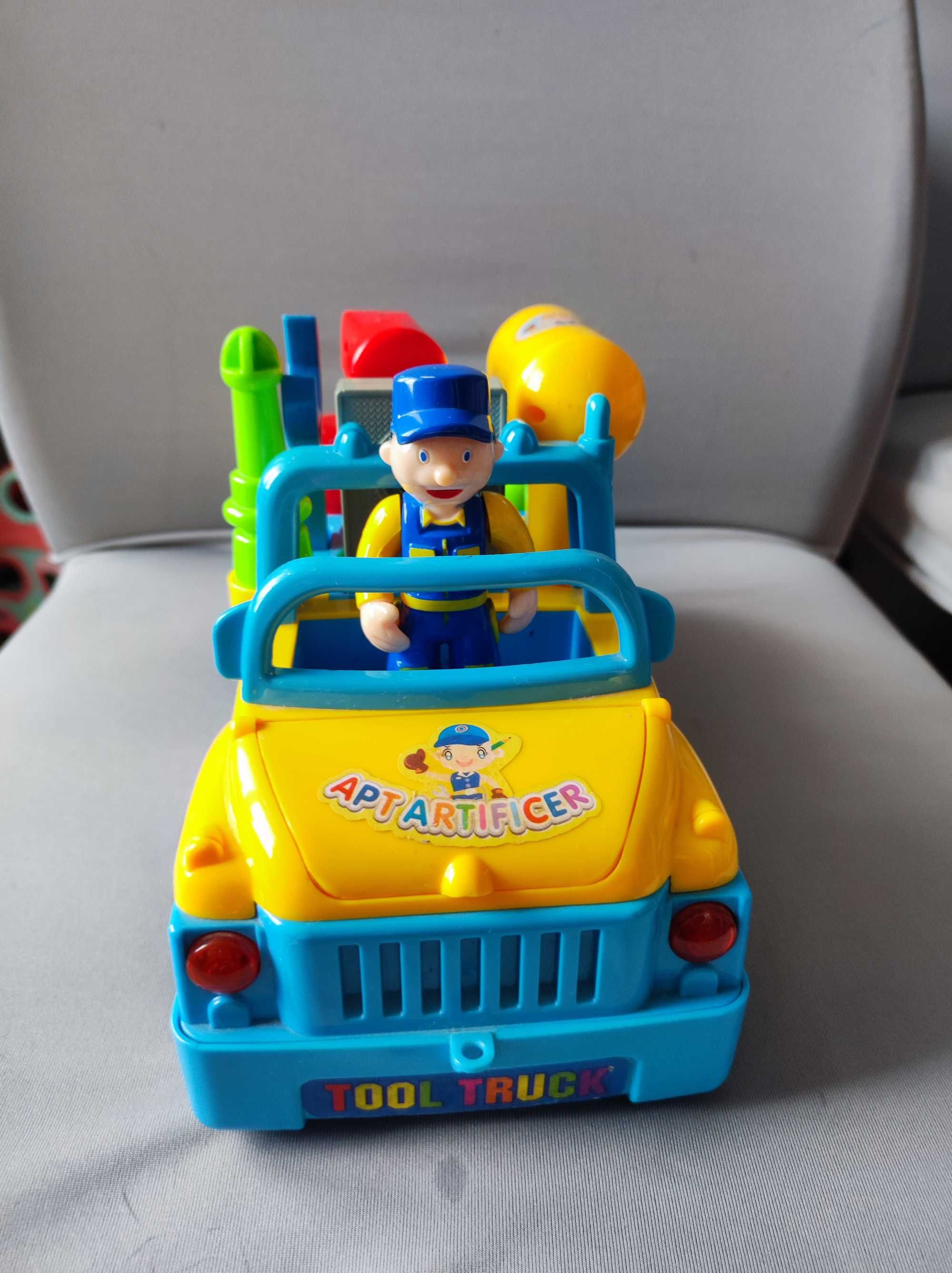 Auto Do Rozkręcania i Skręcania + Narzędzia jeździ i gra