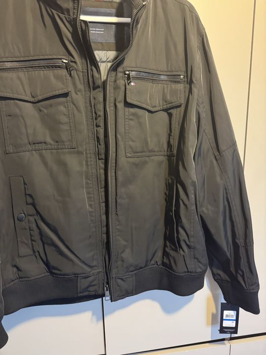 Куртка чоловіча нова Бренд Tommi Hilfiger зима  осінь гарна практична