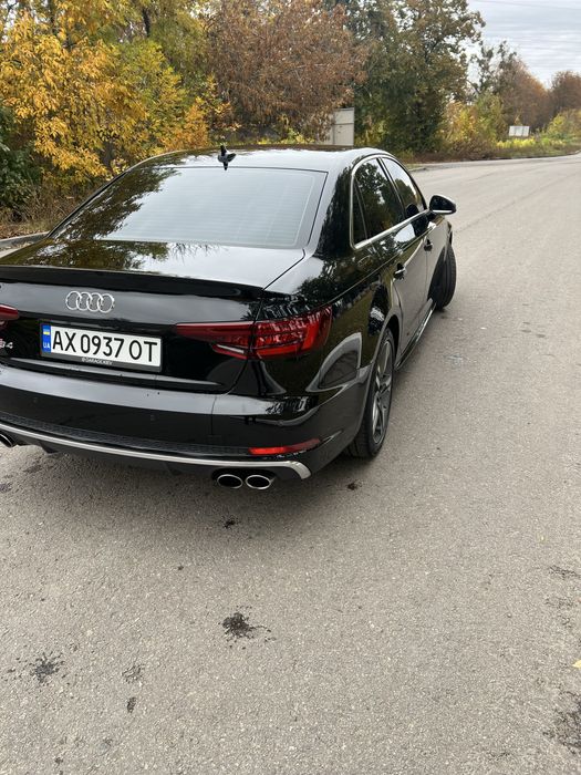 Audi s4b9, ауди с4б9