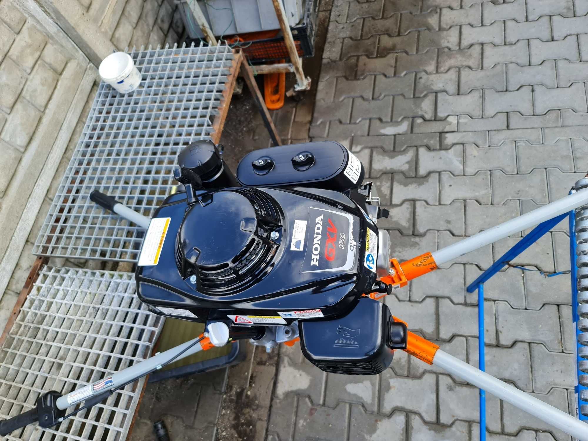 Wiertnica Honda GXV160 Stihl BT360 BT 360 dwuoso.