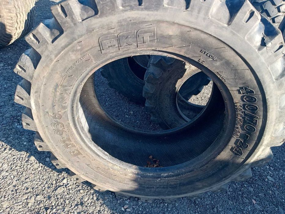 Opona przemysłowa 400/70-24 BKT EM 936 ładowarka JCB Manitou Merlo