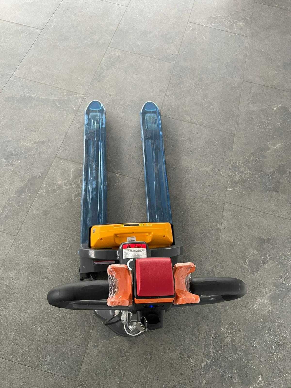 Elektryczny Wózek Paletowy Gunter Grossmann 1.5T