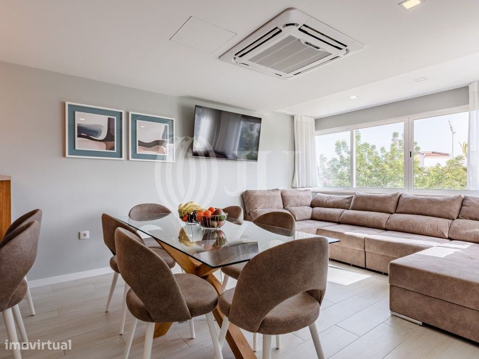 Apartamento T2 no edifício Ásia, em Vilamoura, Algarve