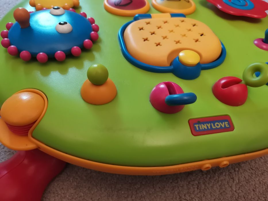 Tiny Love двухсторонний активный центр развивающий игровой столик