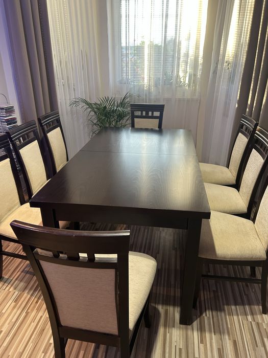 Ciemny stół rozkładany 90x160/230cm, wys. 78cm + 8 krzeseł