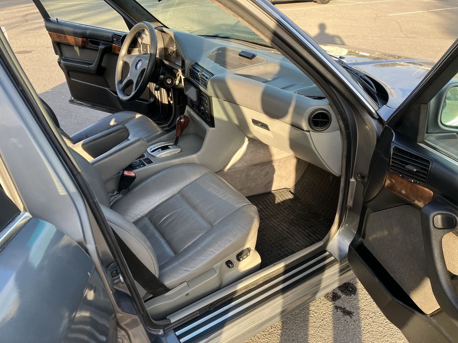 BMW E34 240D автомат