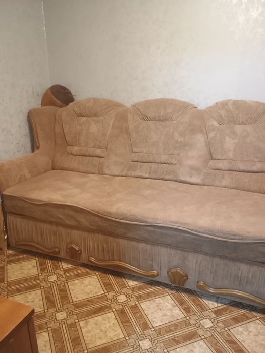 Продам диван ,всі питання пишіть в особисті повідомлення