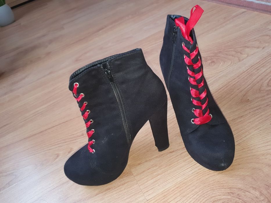 Różne damskie buty