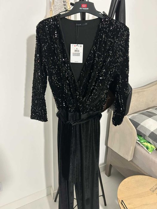 Kombinezon Mohito cekinowo-welurowy. NOWY