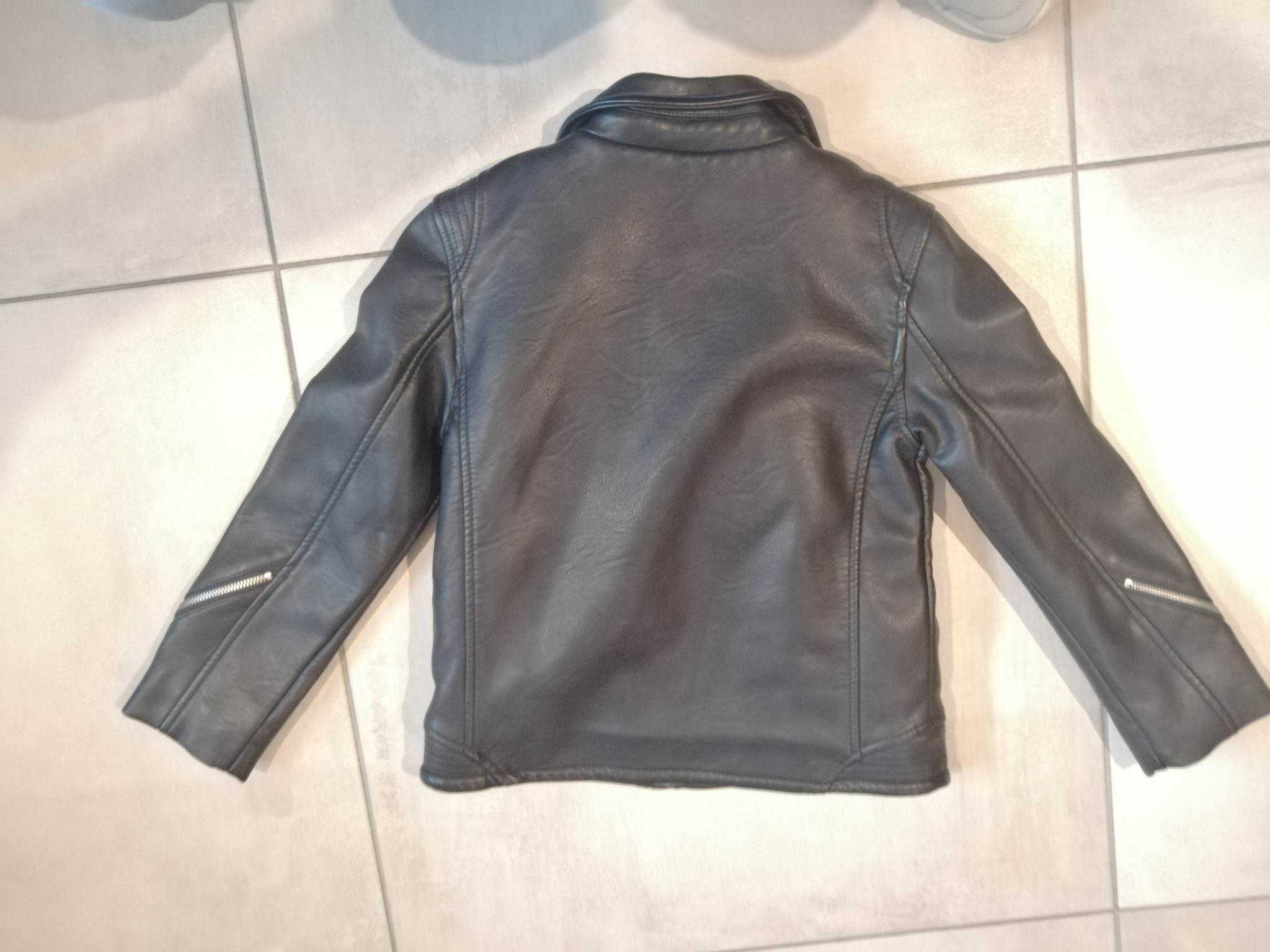 ZARA Czarna kurtka na wzrost 140 cm ocieplana w środku jak nowa