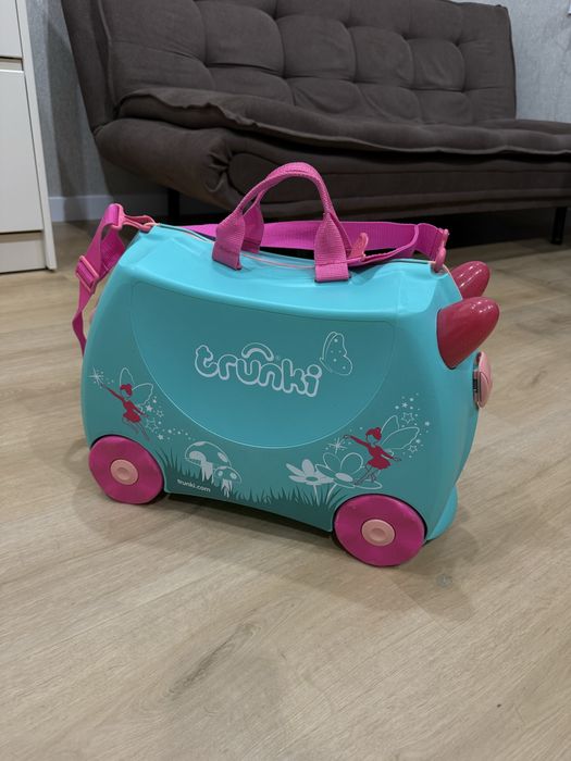 Валіза на колесах Trunki