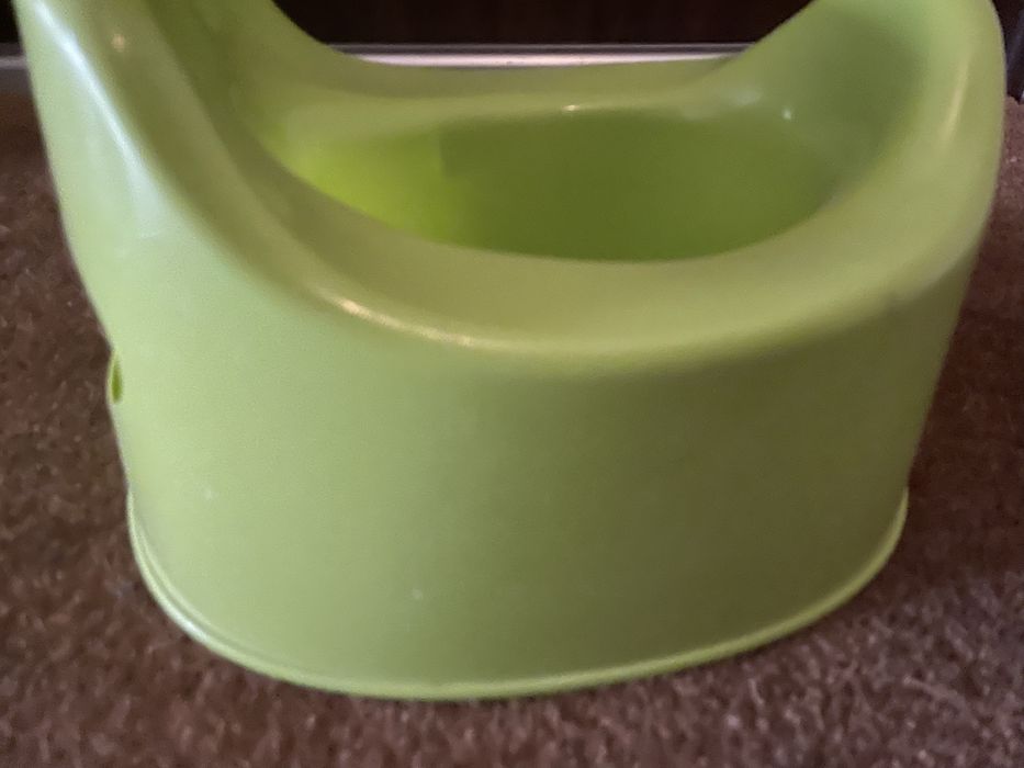 Nocnik i podkladka na deske dla dzieci