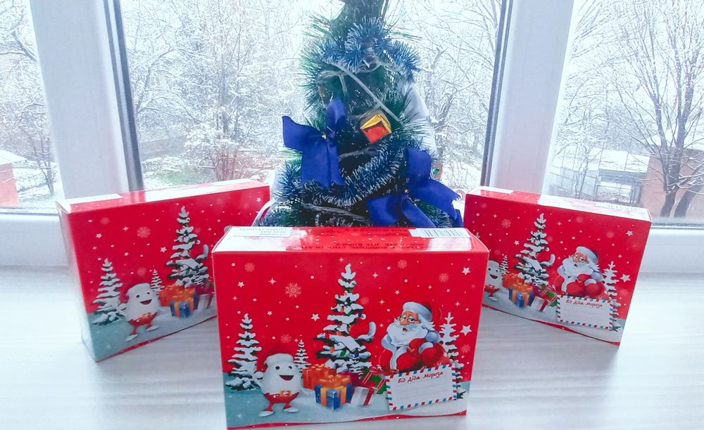 Новорічні подарунки Кіндер, опт та роздріб