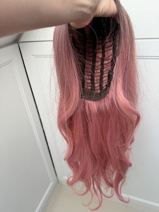 Różowa długa peruka włosy długie halloween Harley quinn
