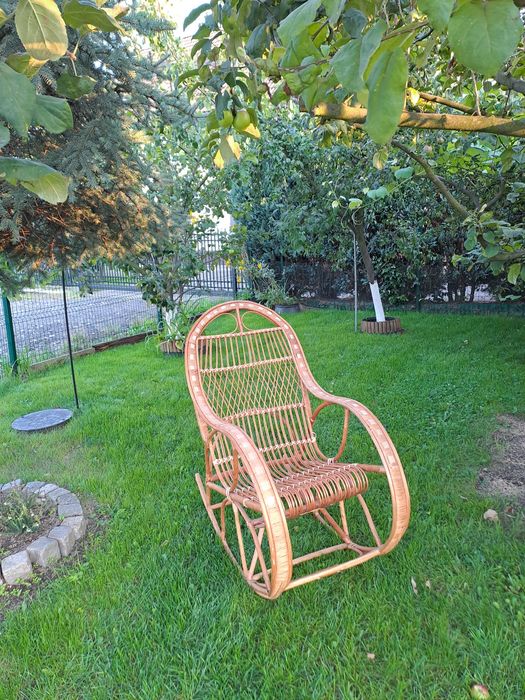 Fotel bujany duży