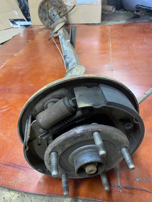 Балка R16 Ford Transit 2.0 tdi tdci dci 2000-2006 год Р16