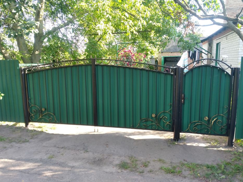 Ворота,установка заборов.Навесы для авто,поднавесы.