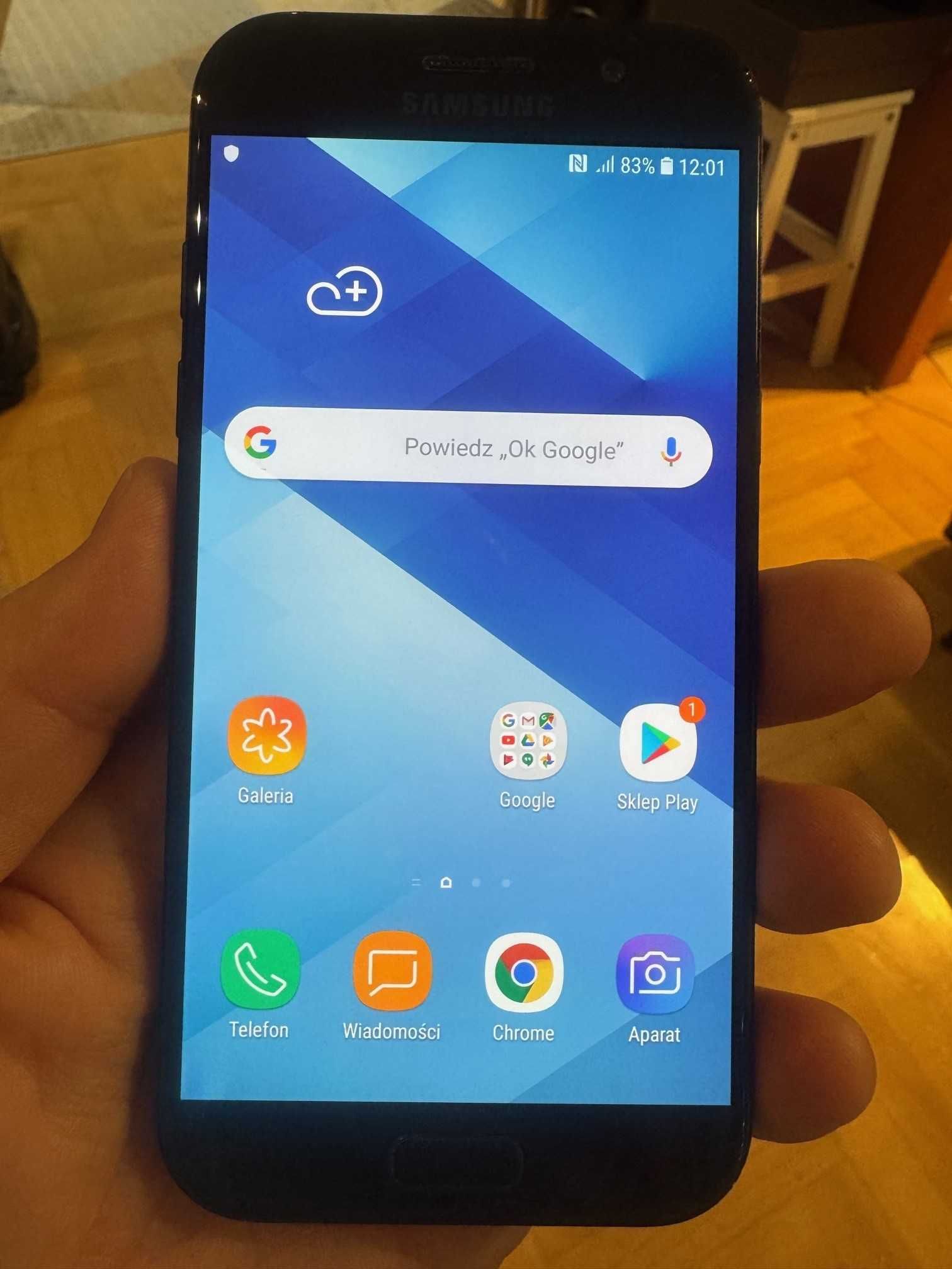Samsung Galaxy A5 2017 czarny USB-C stan bdb, II właśc., bez uszkodzeń
