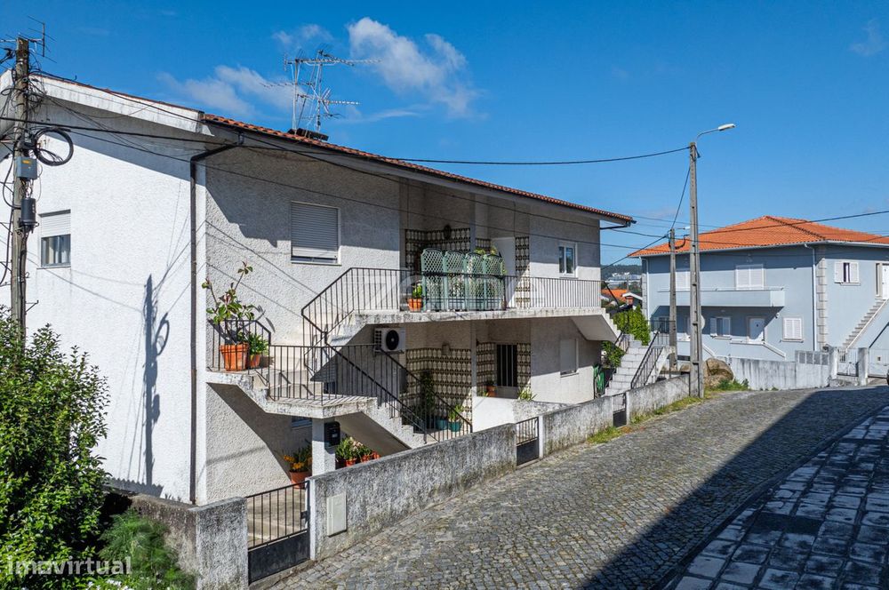 Andar Moradia T2 em Riba d'Ave - Oportunidade de Investimento