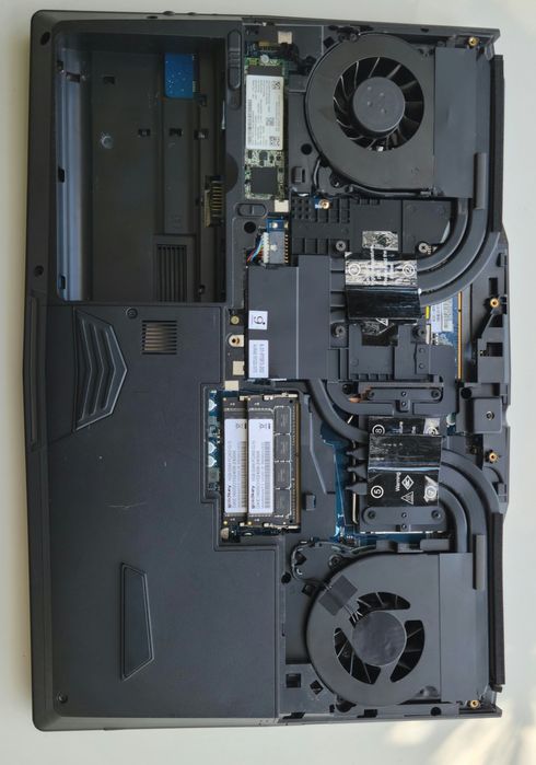 Clevo RTX 2070 super (Під РЕМОНТ )!