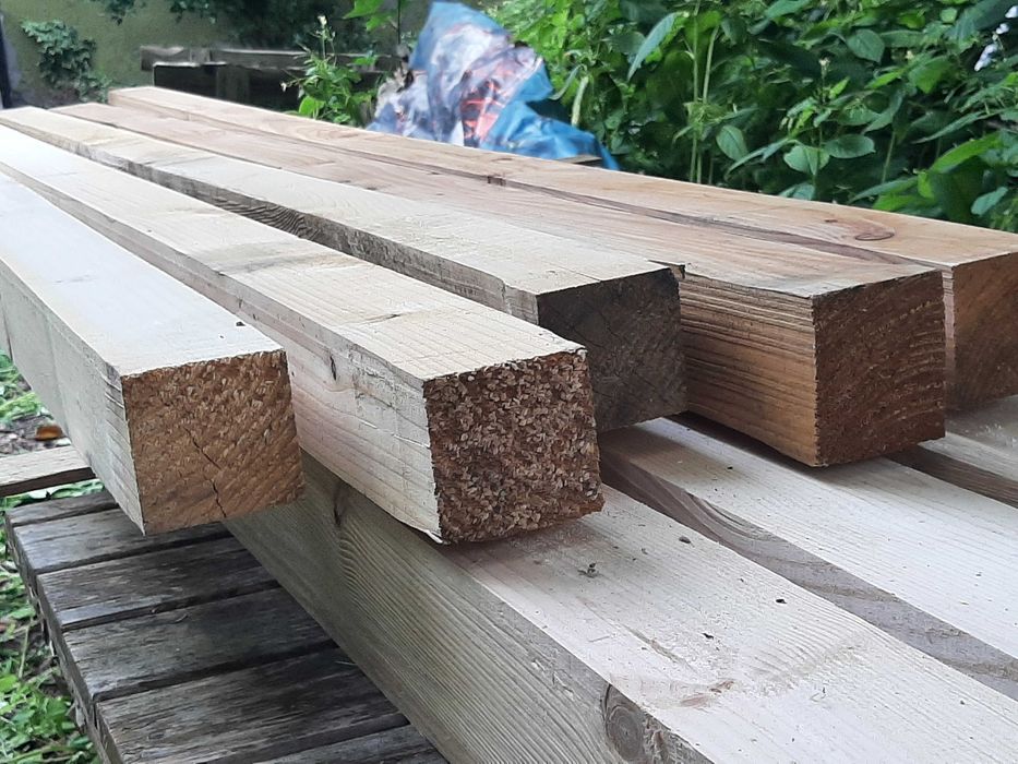 Kantówki strugane  szlifowane  suche   10 x 10  cm