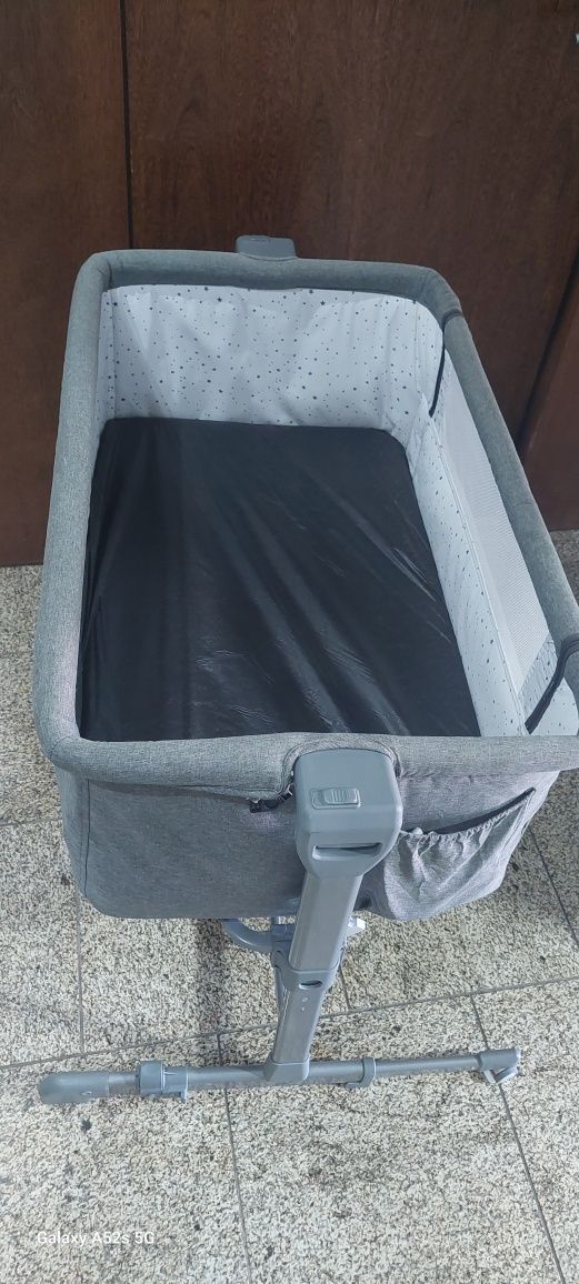 Berço de bebê  como novo